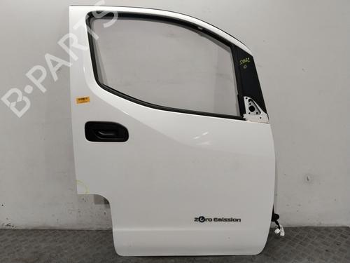 right-front-door-nissan-nv200-van-2010-36050101 main image