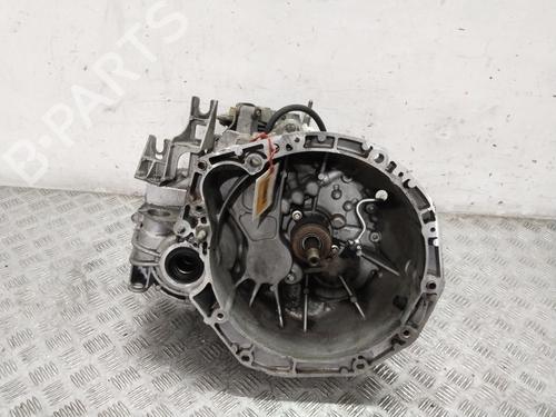 gearbox-renault-scenic-ii-jm01_-2003-2004-2005-2006-2007-2008-2009-2010-32122057 main image