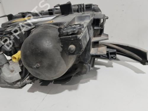 Right headlight BMW 3 (E46) 330 i | BP22977422C29 