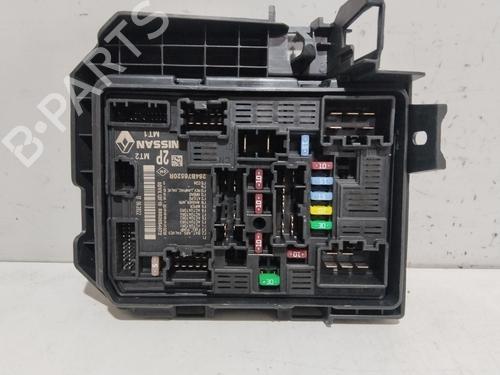 Used Fuse box DACIA SANDERO II TCe 90 LPG (B8M1) (90 hp) 23209839