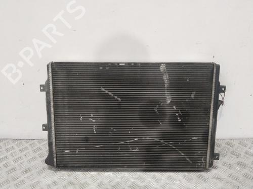 Used Water radiator SEAT LEON (1P1) 2.0 TDI 16V (140 hp) 28100643