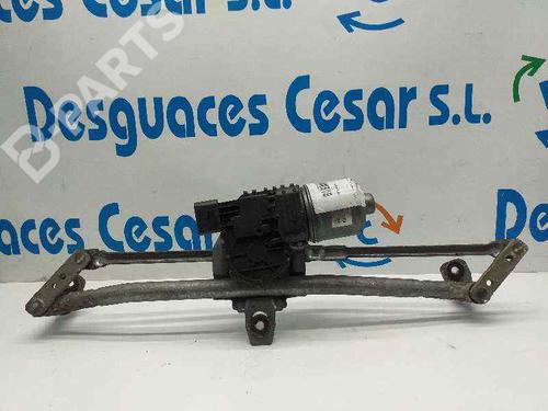Used Front wiper motor VW GOLF IV (1J1) [1997-2008]  5167642