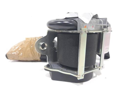 Used Front right seatbelt MERCEDES-BENZ B-CLASS Sports Tourer (W245) B 200 (245.233) (136 hp) 9555987