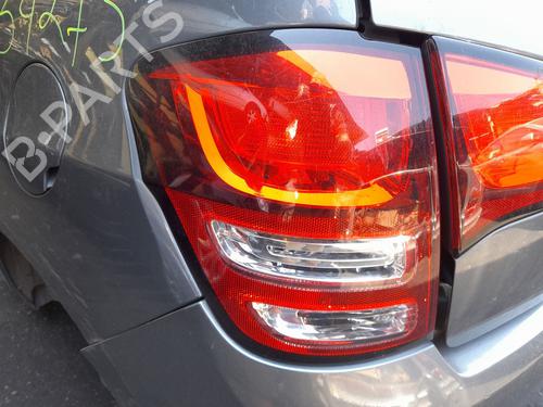 Used Left taillight Left taillight 38331140 38331140
