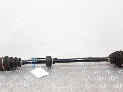 Used Right front driveshaft Right front driveshaft HONDA CIVIC VII Hatchback (EU, EP, EV) 1.6 i (EP2, EU8, EU6) (110 hp) 8071086 8071086