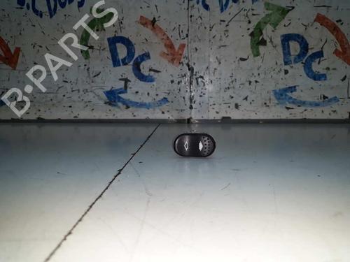 Used Right front window switch Right front window switch FORD FOCUS I (DAW, DBW) [1998-2009] 5172205 5172205