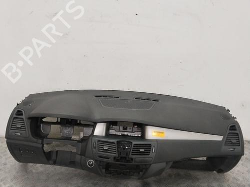 Instrumentbord Instrumentbord RENAULT LAGUNA III (BT0/1) 2.0 dCi (BT01, BT08, BT09, BT0E, BT0K, BT12, BT1C, BT1D,... (150 hp) 36932958 36932958
