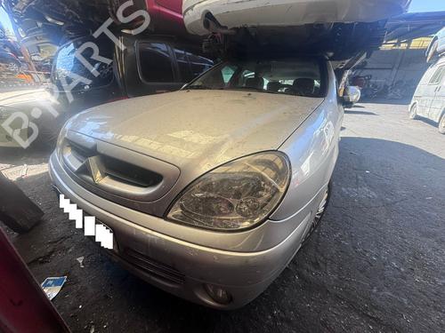 Used Parts CITROËN XSARA Break (N2) 1.6 16V 4949230
