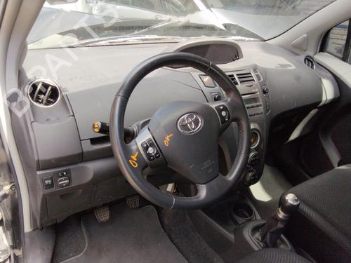 Middle console TOYOTA YARIS (_P9_) 1.0 VVT-i (KSP90_, KSP90R) | BP28294902I22 - Image 6