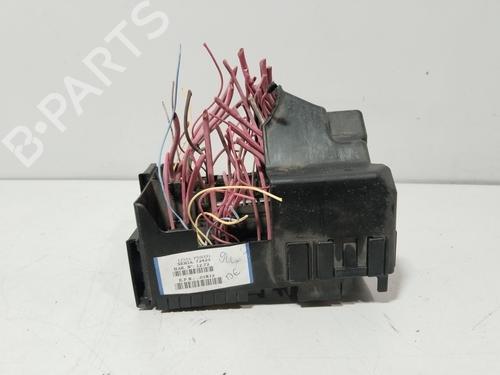 Fuse box RENAULT LAGUNA III (BT0/1) 2.0 dCi (BT01, BT08, BT09, BT0E, BT0K, BT12, BT1C, BT1D,... | BP37090268E1 - Image 3