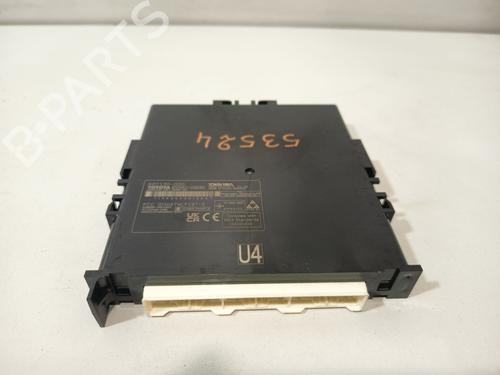 Used Electronic module Electronic module TOYOTA COROLLA Estate (_E21_) 1.8 Hybrid (ZWE211) (98 hp) 33958573 33958573