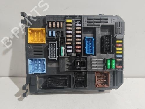 Used Fuse box CITROËN C4 Grand Picasso II (DA_, DE_) 1.2 THP 130 (130 hp) 21396416