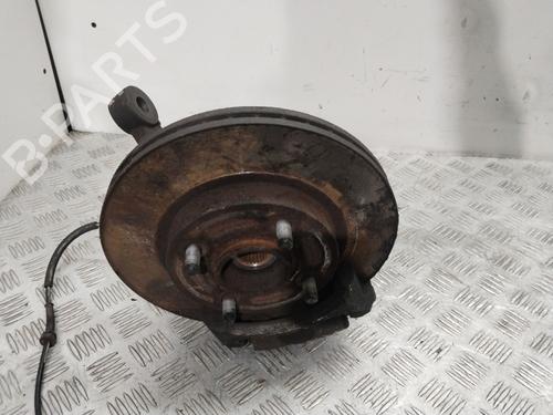 Used Left front steering knuckle Left front steering knuckle FORD FIESTA VI (CB1, CCN) 1.25 (82 hp) 31975706 31975706