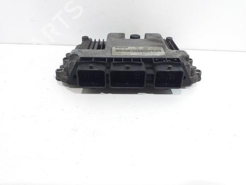 Used Engine control unit (ECU) RENAULT SCÉNIC II (JM0/1_) [2003-2010]  13712546