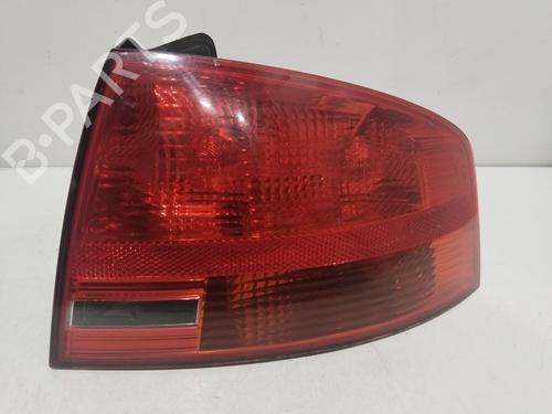 Used Right taillight AUDI A4 B7 (8EC) 2.0 TDI 16V (140 hp) 26596588