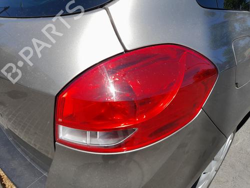 Høyre baklys Høyre baklys RENAULT CLIO III Grandtour (KR0/1_) 1.2 16V (KR0P) (101 hp) 37609294 37609294