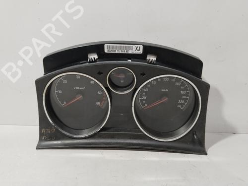 Used Instrument cluster OPEL ZAFIRA / ZAFIRA FAMILY B (A05) 1.9 CDTI (M75) (120 hp) 30747958
