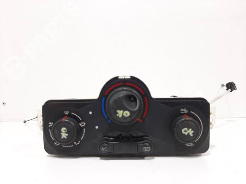 AC Styreenhet / Manøvreringsenhet RENAULT CLIO III (BR0/1, CR0/1) [2005-2014]  7185913