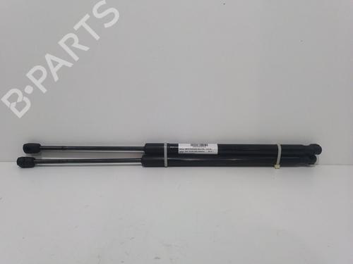 Used Tailgate lift support SEAT TOLEDO IV (KG3) [2012-2019]  14067738