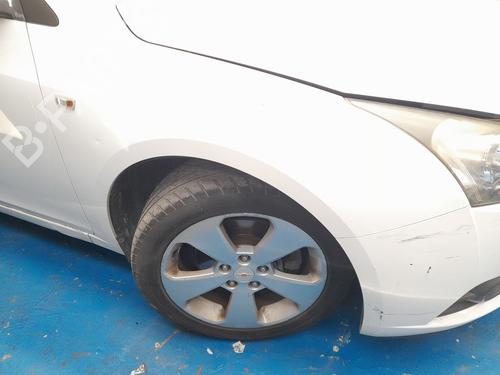 Voorscherm rechts Voorscherm rechts CHEVROLET CRUZE (J300) [2009-2026] 37173200 37173200