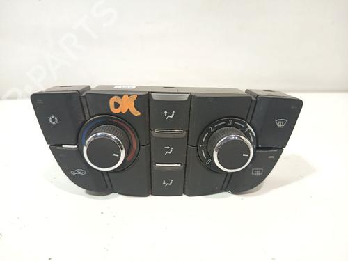 climate-control-opel-astra-j-p10-2009-2010-2011-2012-2013-2014-2015-2016-33703948 main image