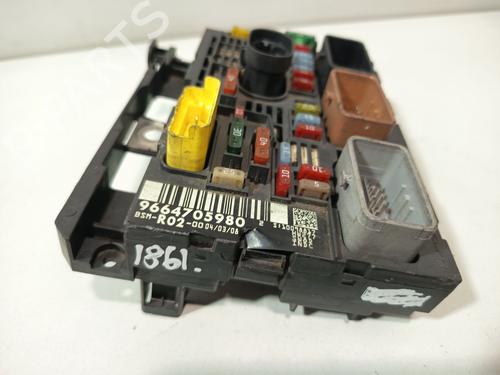 Fuse box CITROËN C5 III (RD_) 1.6 HDi 110 (RD9HZC) | BP33336947E1 - Image 2