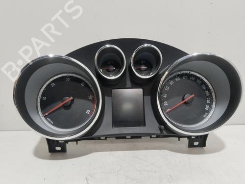 Used Instrument cluster OPEL INSIGNIA A (G09) 2.0 CDTI (68) (131 hp) 21590032
