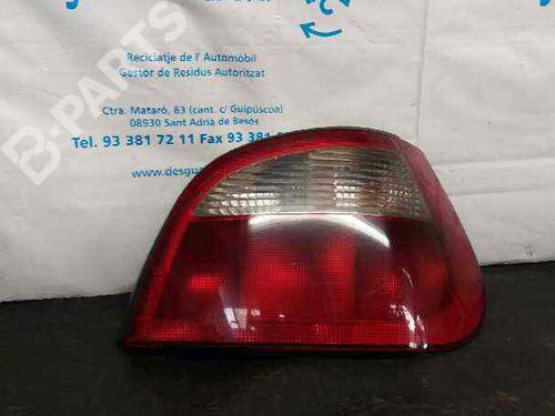 Used Right taillight RENAULT MEGANE I (BA0/1_) [1995-2004]  5166412