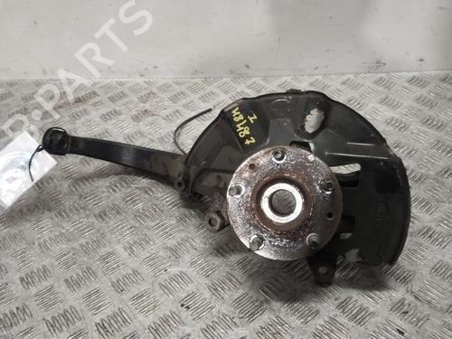 Used Left front steering knuckle VW GOLF IV (1J1) [1997-2008]  25722836