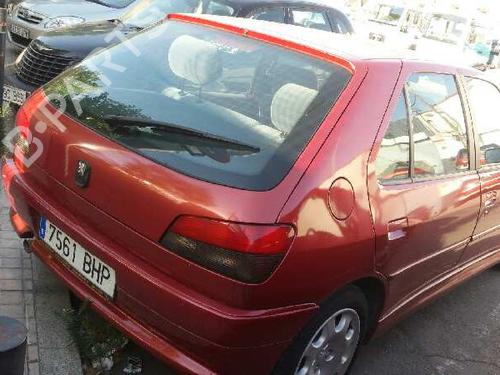Right taillight PEUGEOT 306 Convertible (7D, N3, N5) 1.6 | BP6594571C35 