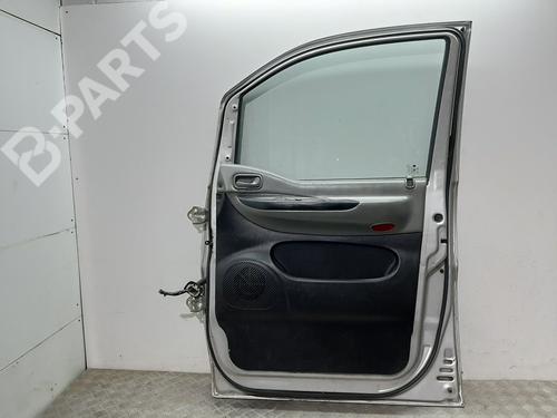Right front door HYUNDAI H-1 Van (A1)  | BP7256422C3 