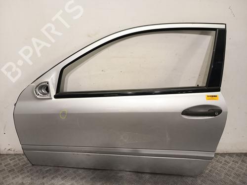 Used Left front door Left front door 37081986 37081986