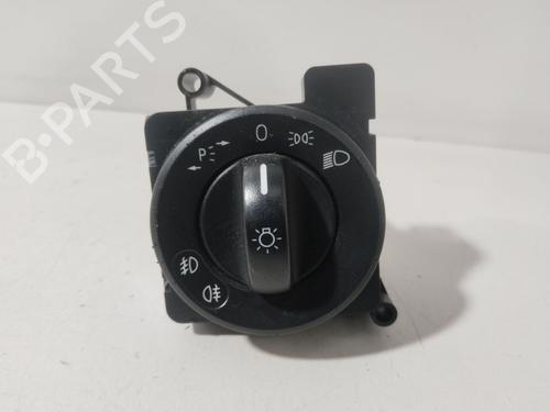 Used Headlight switch MERCEDES-BENZ SPRINTER 3,5-t Platform/Chassis (B906) 316 CDI (906.131, 906.133, 906.135, 906.231, 906.233,... (163 hp) 31251376