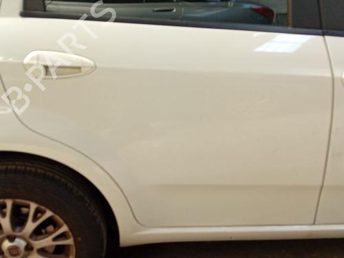 Used Right rear door Right rear door FIAT GRANDE PUNTO (199_) 1.6 D Multijet (120 hp) 34445064 34445064