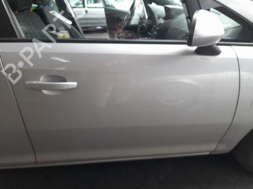 Puerta delantera derecha Puerta delantera derecha OPEL CORSA D (S07) 1.3 CDTI (L08, L68) (90 hp) 36505366 36505366
