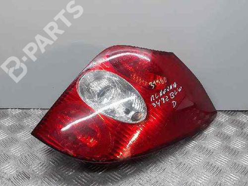 Used Right taillight RENAULT LAGUNA II Grandtour (KG0/1_) [2001-2007]  5191605