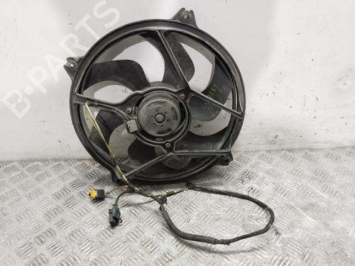 Used Radiator fan Radiator fan 37713026 37713026