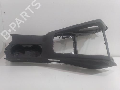 Used Middle console Middle console VW GOLF V (1K1) [2003-2010] 12256417 12256417