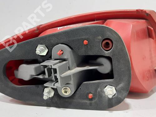Right taillight ALFA ROMEO 147 (937_) 1.9 JTD (937.AXD1A, 937.BXD1A, 937.AXV1A, 937.BXB1A,... | BP9211041C35 
