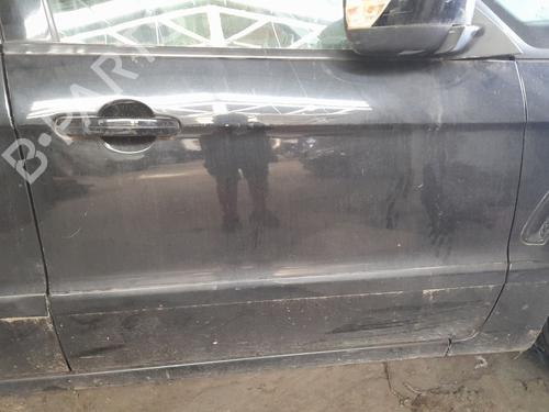 Used Right front door Right front door 38647159 38647159