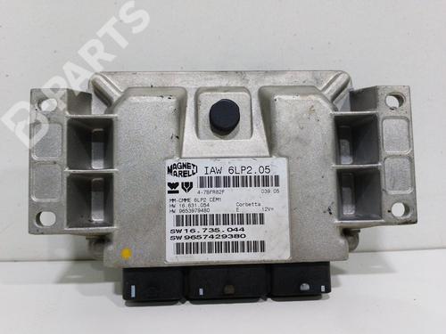 Used Engine control unit (ECU) CITROËN C4 Coupe (LA_) [2004-2013]  9428733