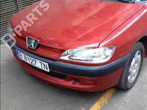 Right taillight PEUGEOT 306 Hatchback (7A, 7C, N3, N5) 1.4 | BP5188586C35 
