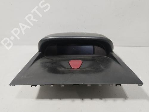 Used Display monitor FIAT SCUDO Van (270_, 272_) 1.6 D Multijet (90 hp) 30157357