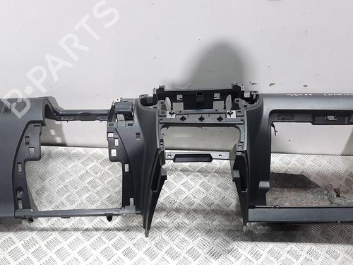 Tablier Tablier TOYOTA COROLLA Verso (ZER_, ZZE12_, R1_) [2004-2009] 8941999 8941999