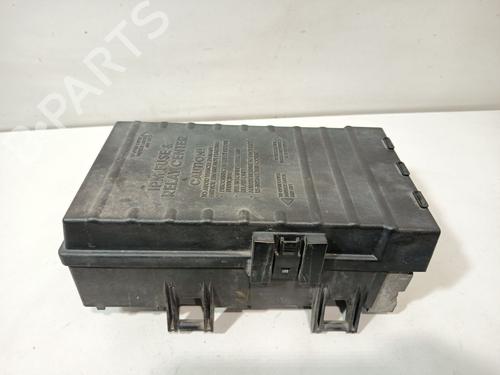 Used Fuse box Fuse box CHRYSLER VOYAGER IV (RG, RS) 2.5 CRD (141 hp) 33980998 33980998