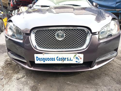 Used Front bumper Front bumper JAGUAR XF I (X250) 2.7 D (207 hp) 33843704 33843704