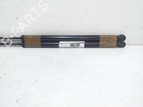 Tailgate lift support KIA SORENTO I (JC) 2.5 CRDi 4WD | BP16372576C138 