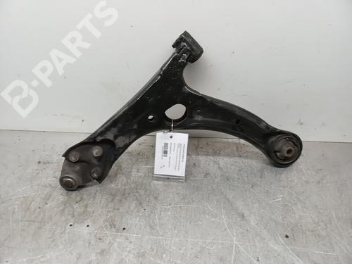 Right front suspension arm TOYOTA COROLLA Verso (ZER_, ZZE12_, R1_)  | BP8414732M13 