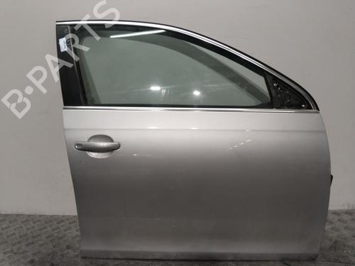 right-front-door-vw-jetta-iii-1k2-2004-2005-2006-2007-2008-2009-2010-2011-2012-2013-24935520 main image