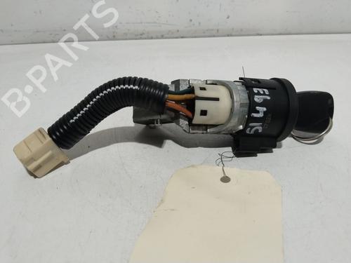 Used Ignition barrel PEUGEOT 107 (PM_, PN_) 1.0 (68 hp) 24445956